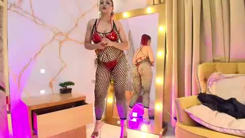 Snapshot of aleskaduth chatting on February 4, 4:26 am ALESKADUTH online show from February 4, 4:26 am