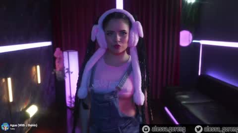 Snapshot of alessa_goreng chatting on December 3, 4:24 am Alessa Goreng online show from December 3, 4:24 am