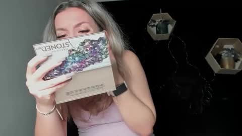 alesys69 online show from February 3, 10:23 pm