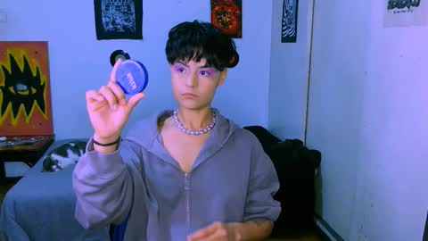 Alex online show from December 2, 12:45 am