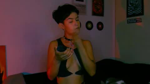 Snapshot of alex_one888 chatting on October 20, 3:20 am Alex online show from October 20, 3:20 am