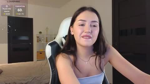 Alexa  dont forget to thumbs up me online show from November 3, 2:37 am