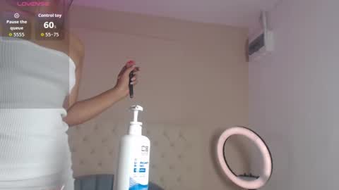 alexa__11 online show from July 1, 12:59 pm