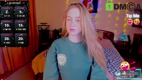 Snapshot of alexa_glory chatting on December 27, 3:16 pm Alexa online show from December 27, 3:16 pm