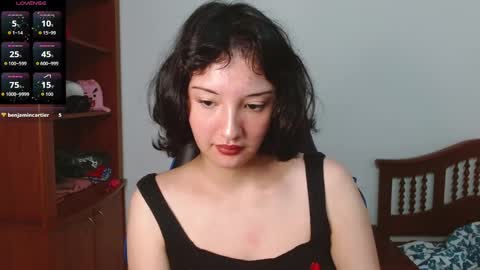 Snapshot of alexaa08 chatting on September 18, 2:59 pm Alexandra 3 online show from September 18, 2:59 pm