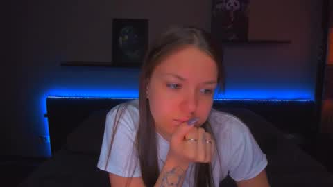 angel online show from February 25, 1:26 am