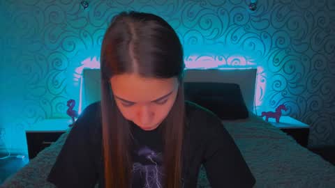 angel online show from December 18, 3:15 am