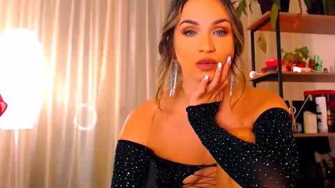 alexandrawooow online show from November 13, 6:51 pm