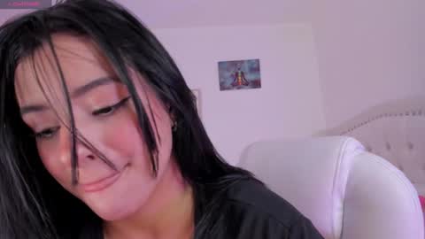 lexandra  online show from January 18, 5:37 pm