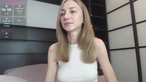 Snapshot of alexcandy69 chatting on October 17, 12:36 am Alex Candy online show from October 17, 12:36 am