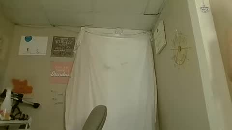 ali_tayler online show from February 1, 6:06 pm