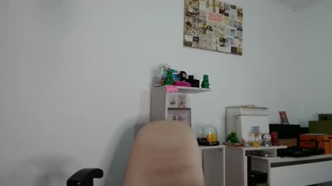 Alia  online show from April 15, 1:11 pm