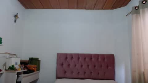 Alia  online show from October 25, 12:02 pm