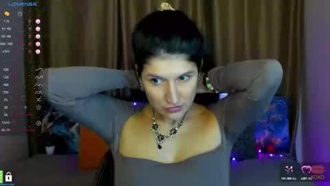 Alianna online show from February 10, 12:29 pm