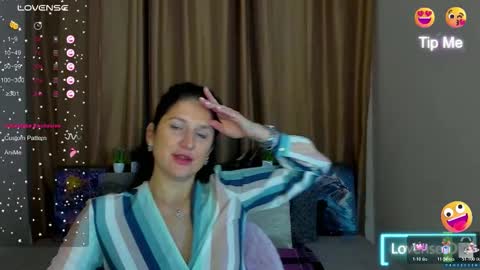 Alianna online show from November 5, 6:29 am