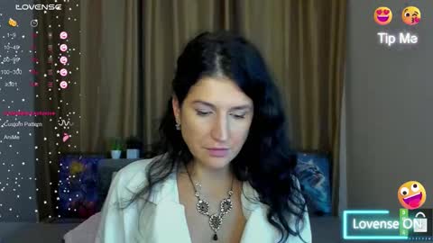 Alianna online show from November 1, 1:26 pm