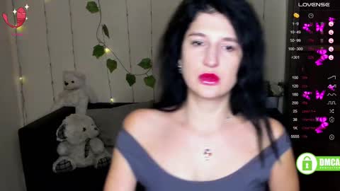 Alianna online show from February 12, 6:40 am