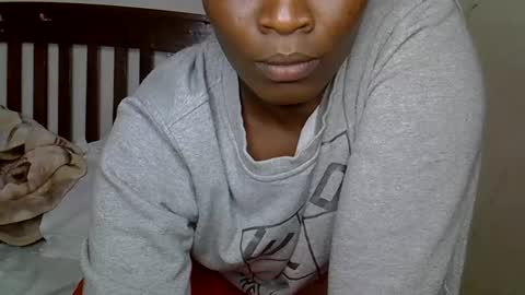Snapshot of alic_crazy chatting on December 14, 4:41 pm alic_crazy online show from December 14, 4:41 pm
