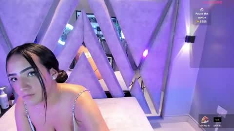 alice_26__ online show from March 31, 1:55 pm