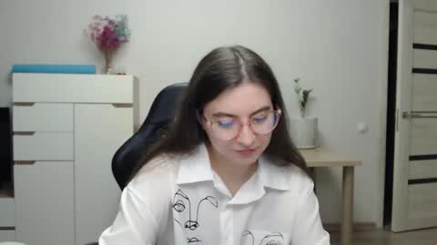 Alice online show from November 7, 6:57 pm