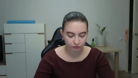 Alice online show from March 1, 7:52 am