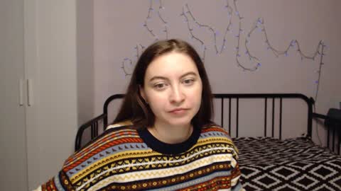 Alice online show from December 25, 3:28 pm