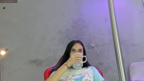 Alice Susan online show from April 11, 8:01 pm