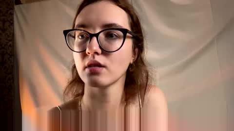 Hey Im Alice  online show from November 6, 2:34 pm