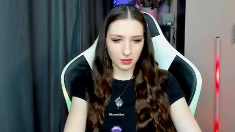 Alice online show from September 26, 2:36 pm