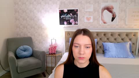 Alice in Wonderland  online show from February 6, 5:03 am