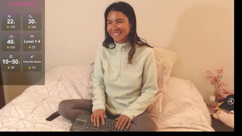 Alice online show from November 13, 4:28 pm