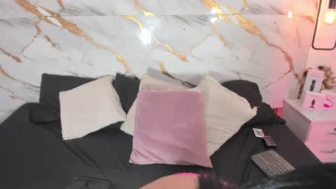 Alice online show from October 31, 7:34 am