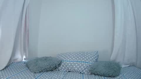 alice_paola online show from November 20, 6:09 pm