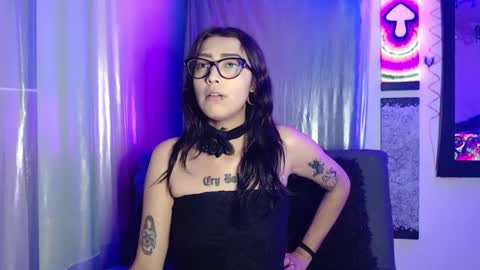      online show from September 11, 1:28 am