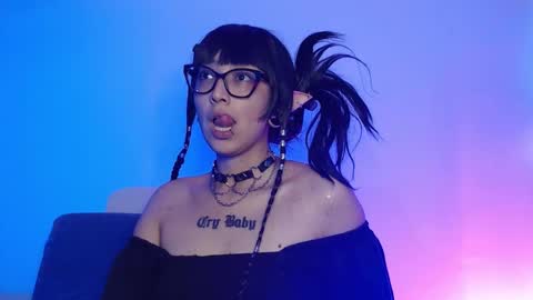      online show from March 6, 9:10 pm