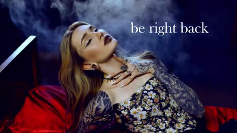 Alice online show from February 12, 7:59 pm