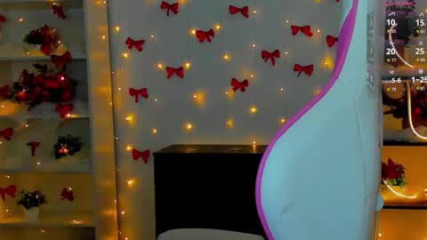 Alice online show from December 14, 10:21 am