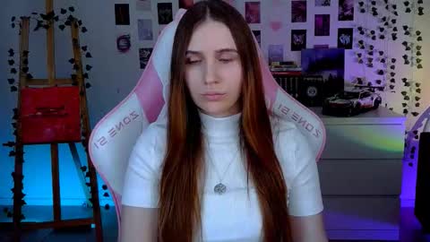 Snapshot of alicecharmy chatting on September 19, 12:48 pm alicecharmy online show from September 19, 12:48 pm