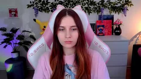 alicecharmy online show from March 15, 1:35 pm