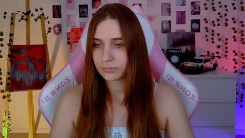Snapshot of alicecharmy chatting on February 21, 5:09 pm alicecharmy online show from February 21, 5:09 pm