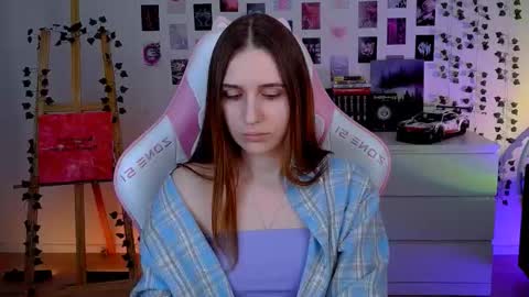 Snapshot of alicecharmy chatting on September 14, 12:47 pm alicecharmy online show from September 14, 12:47 pm