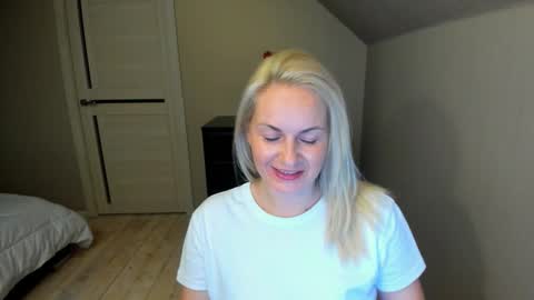 Alicee online show from October 9, 7:18 pm