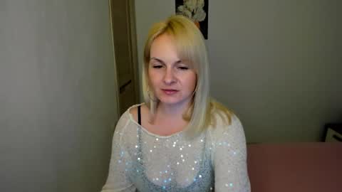 Alicee online show from February 3, 8:01 pm