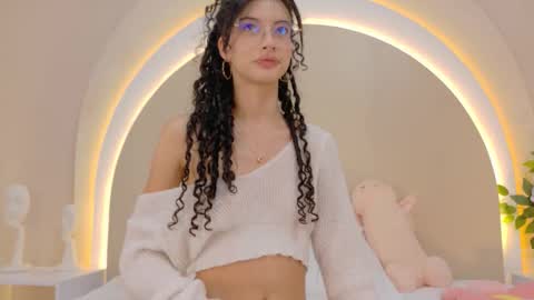 alice online show from October 27, 4:35 pm