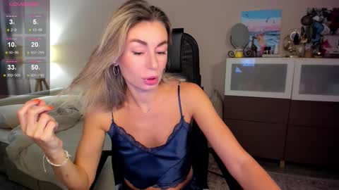 Daniella online show from November 23, 3:09 am