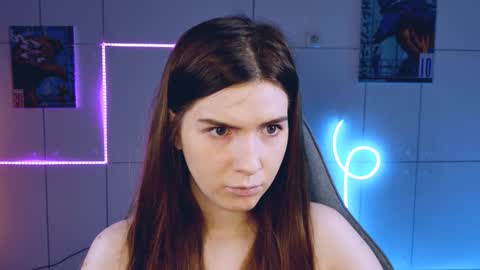 Alice online show from September 24, 5:17 am