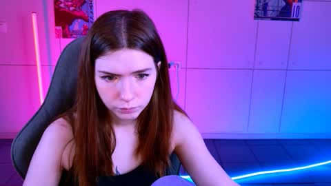 Alice online show from November 8, 5:45 am