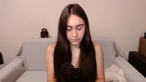 alicekollt online show from March 4, 3:37 pm