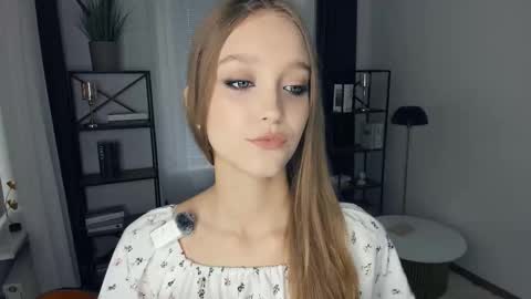 Serena online show from November 9, 7:59 am