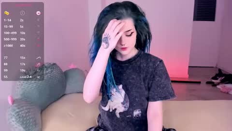 Alice online show from May 12, 1:47 am